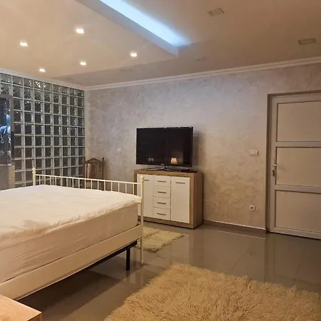 Bed & Breakfast Sobe Kod Brata