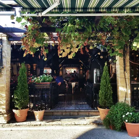 Bed & Breakfast Sobe Kod Brata 3*